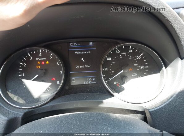 KNMAT2MV2JP567364 2018 NISSAN ROGUE Черный Вид задних сидений