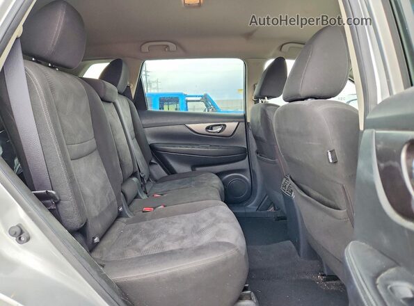 KNMAT2MV3GP608240 2016 NISSAN ROGUE Silver უკანა სალონის ხედი