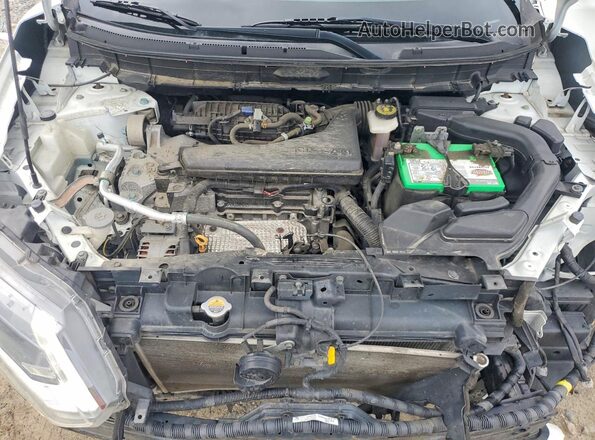 KNMAT2MV3HP521651 2017 NISSAN ROGUE White Вид задньої частини салону