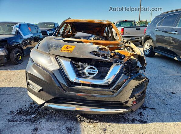 KNMAT2MV3HP564709 2017 NISSAN ROGUE Burn Front view
