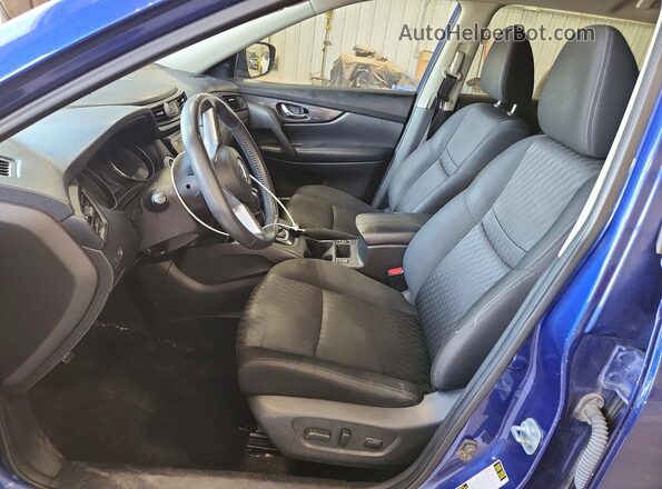 KNMAT2MV3HP566007 2017 NISSAN ROGUE Blue Вид салону спереду
