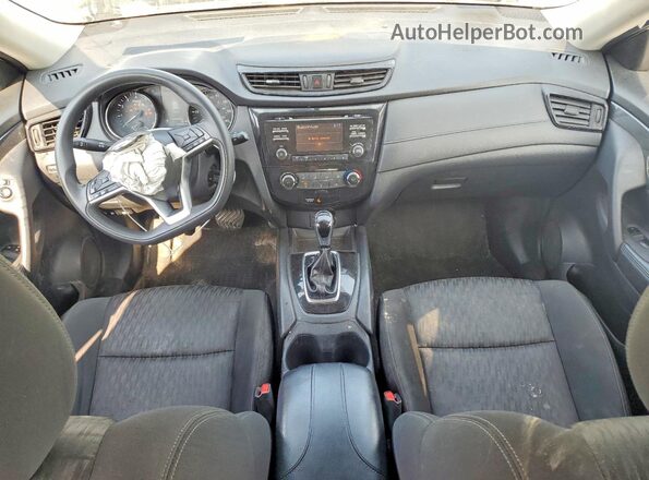 KNMAT2MV3HP567318 2017 NISSAN ROGUE White Vista del salpicadero