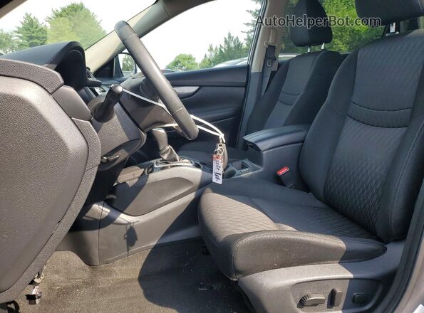 KNMAT2MV3JP510994 2018 NISSAN ROGUE Угольный Вид салона спереди