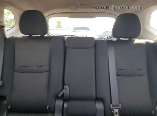 KNMAT2MV3JP510994 2018 NISSAN ROGUE Угольный Вид задних сидений