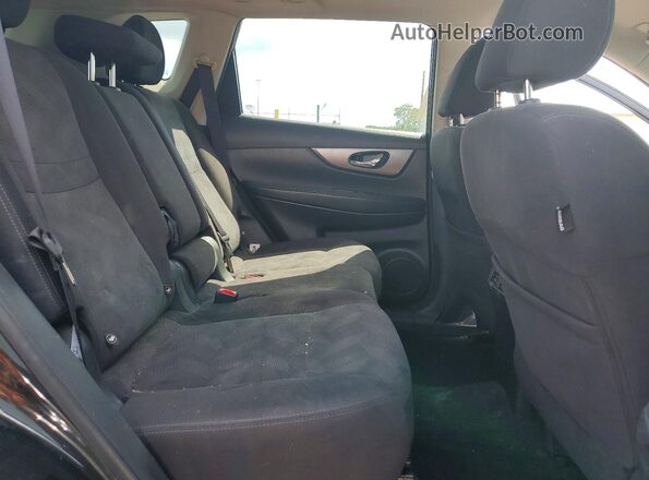 KNMAT2MV4GP622566 2016 NISSAN ROGUE Black Rear interior view