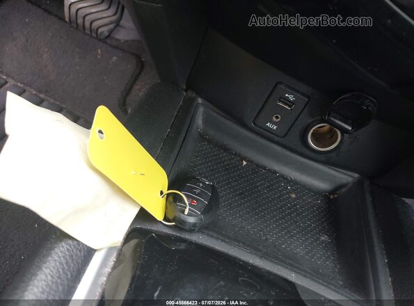 KNMAT2MV4GP628870 2016 NISSAN ROGUE Red Vista del salpicadero