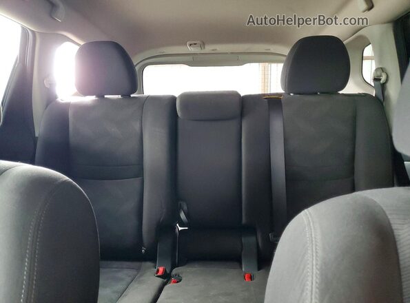 KNMAT2MV4GP698109 2016 NISSAN ROGUE Black Vista de los asientos traseros