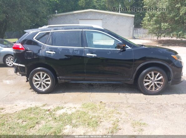 KNMAT2MV4HP519245 2017 NISSAN ROGUE Black Вид задньої частини салону