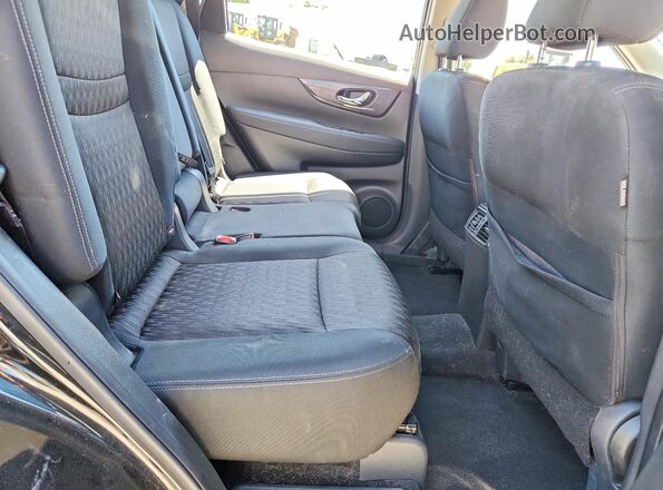 KNMAT2MV4HP594429 2017 NISSAN ROGUE Black Հետևի նստատեղերի տեսք