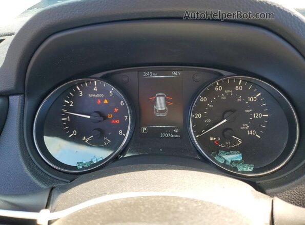 KNMAT2MV4HP594429 2017 NISSAN ROGUE Black Սարքավորումների վահանակի տեսք