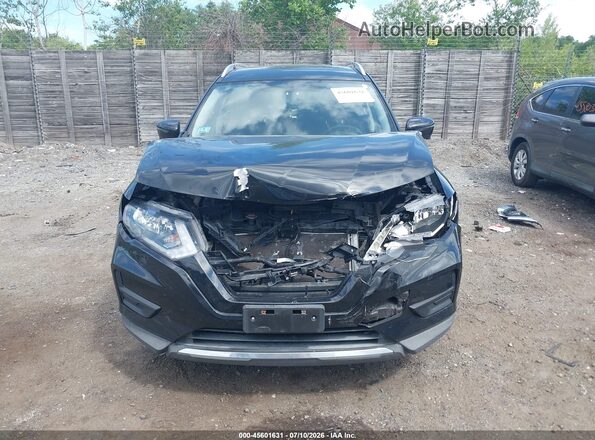 KNMAT2MV4JP538237 2018 NISSAN ROGUE Black უკანა სალონის ხედი