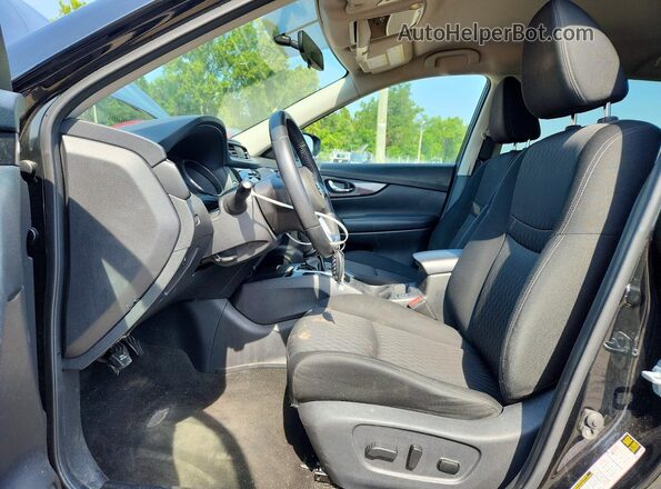 KNMAT2MV4JP586790 2018 NISSAN ROGUE Black Front interior view