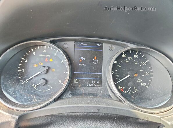 KNMAT2MV4JP586790 2018 NISSAN ROGUE Black Instrument cluster view