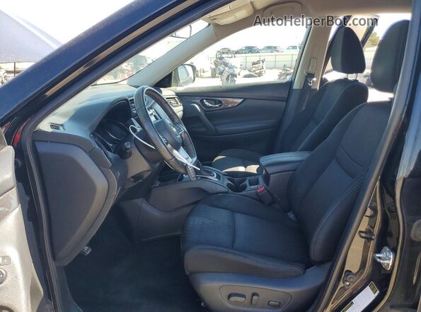 KNMAT2MV4KP507314 2019 NISSAN ROGUE Черный Вид салона спереди