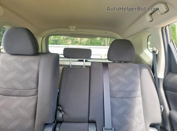 KNMAT2MV5GP723857 2016 NISSAN ROGUE Gray Rear seats view