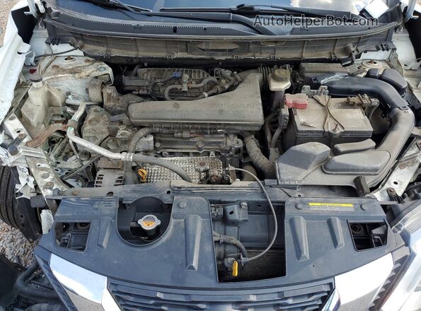 KNMAT2MV5HP510263 2017 NISSAN ROGUE White Widok komory silnika