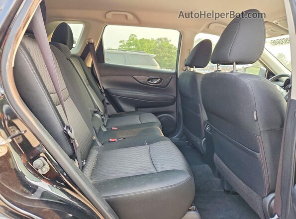 KNMAT2MV5HP514586 2017 NISSAN ROGUE Black Вид задніх сидінь