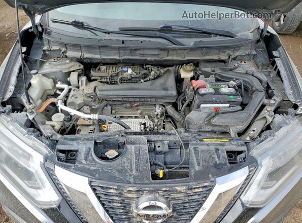 KNMAT2MV5HP521599 2017 NISSAN ROGUE Gray Vista del compartimento del motor