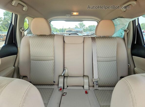 KNMAT2MV5HP538435 2017 NISSAN ROGUE Белый Вид задних сидений