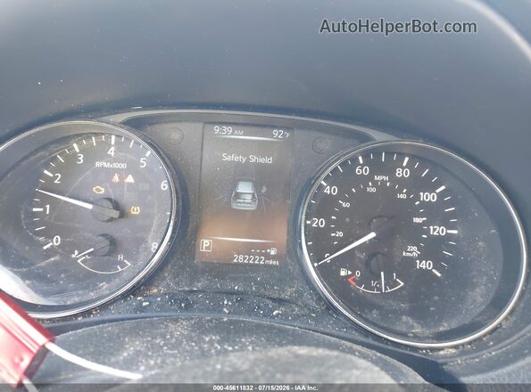 KNMAT2MV5HP593449 2017 NISSAN ROGUE White Вид задніх сидінь