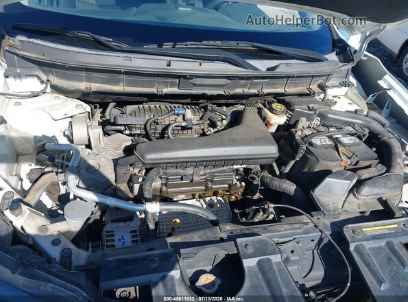 KNMAT2MV5HP593449 2017 NISSAN ROGUE White Вид ззаду