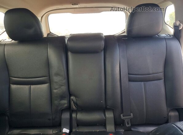 KNMAT2MV6GP648568 2016 NISSAN ROGUE Black Հետևի նստատեղերի տեսք