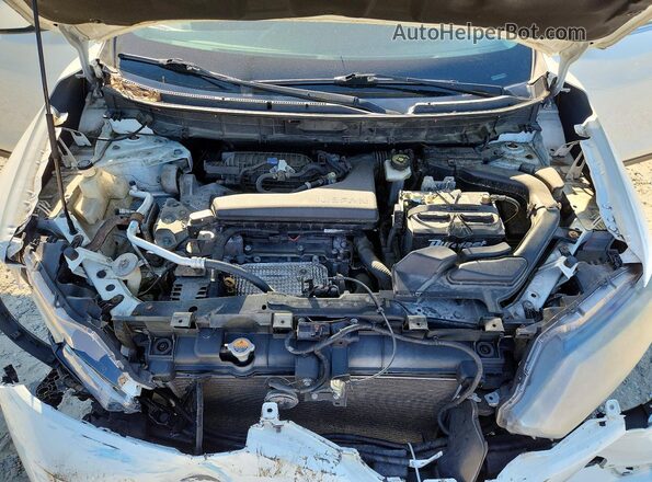 KNMAT2MV6GP669811 2016 NISSAN ROGUE White Widok komory silnika