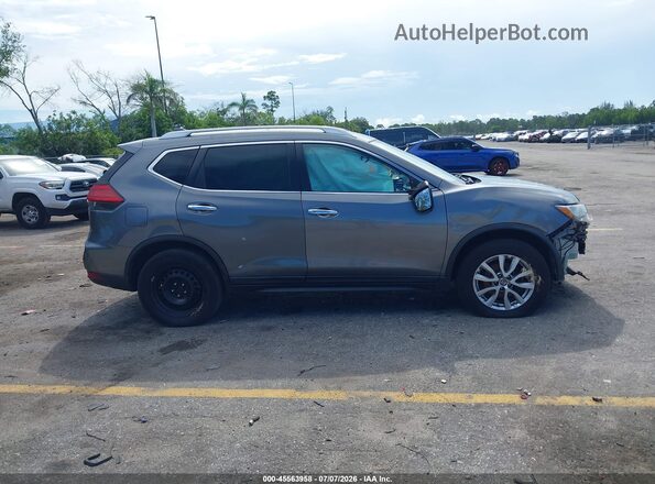 KNMAT2MV6HP505363 2017 NISSAN ROGUE Gray Вид задньої частини салону