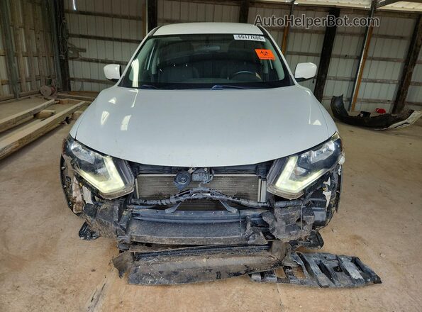 KNMAT2MV6HP549072 2017 NISSAN ROGUE White Front view