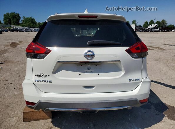 KNMAT2MV6HP568639 2017 NISSAN ROGUE White Հետևի տեսք