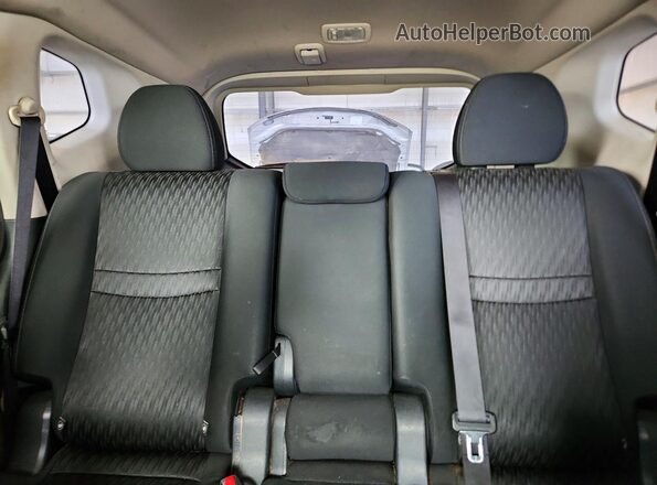 KNMAT2MV6HP573260 2017 NISSAN ROGUE Charcoal Rear seats view