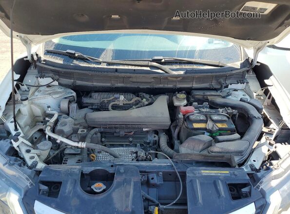 KNMAT2MV6HP576983 2017 NISSAN ROGUE White Engine compartment view