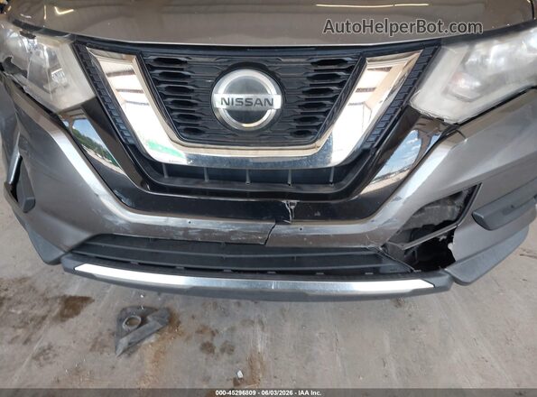 KNMAT2MV6JP506714 2018 NISSAN ROGUE Gray Front view