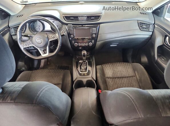 KNMAT2MV6JP510827 2018 NISSAN ROGUE Black Vista del salpicadero