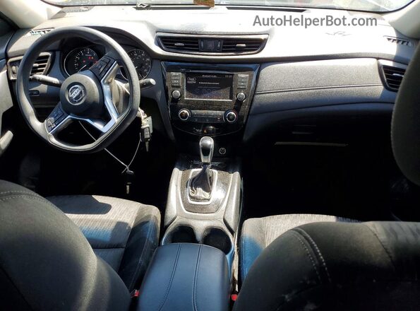 KNMAT2MV6JP572969 2018 NISSAN ROGUE Gray Առջևի վահանակի տեսք