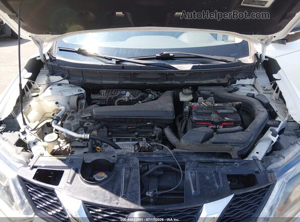 KNMAT2MV7GP611478 2016 NISSAN ROGUE White Rear view