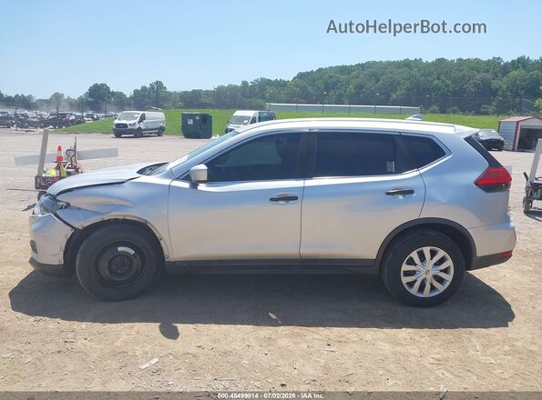 KNMAT2MV7HP523158 2017 NISSAN ROGUE Silver Widok wnętrza 360 stopni