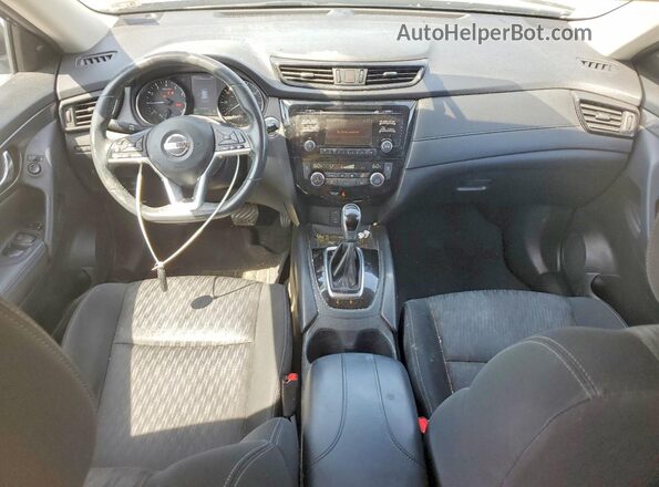 KNMAT2MV7HP544771 2017 NISSAN ROGUE Black Widok deski rozdzielczej