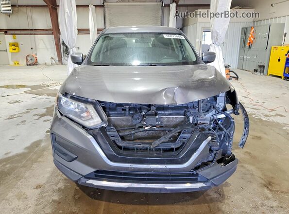 KNMAT2MV7HP613104 2017 NISSAN ROGUE Gray Front view