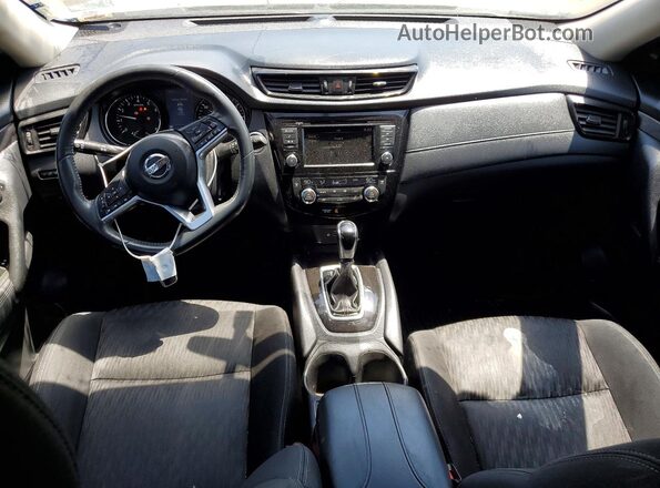 KNMAT2MV7JP501859 2018 NISSAN ROGUE Black Widok deski rozdzielczej