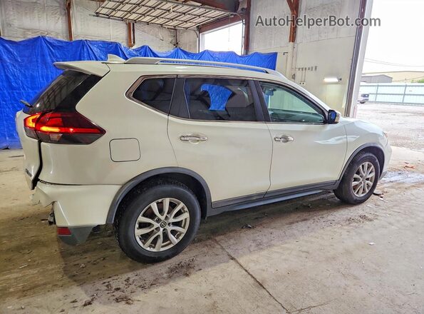 KNMAT2MV7JP562905 2018 NISSAN ROGUE White Rear right