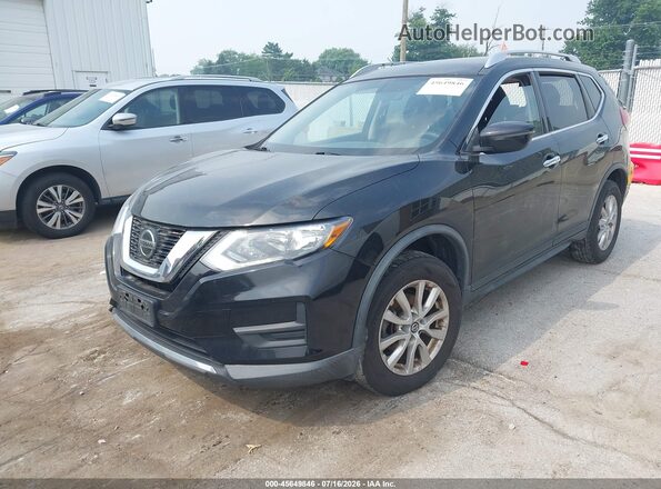 KNMAT2MV7JP597976 2018 NISSAN ROGUE Black Przód lewy
