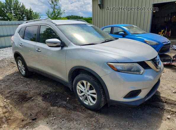 KNMAT2MV8GP600134 2016 NISSAN ROGUE Silver Передня права чверть