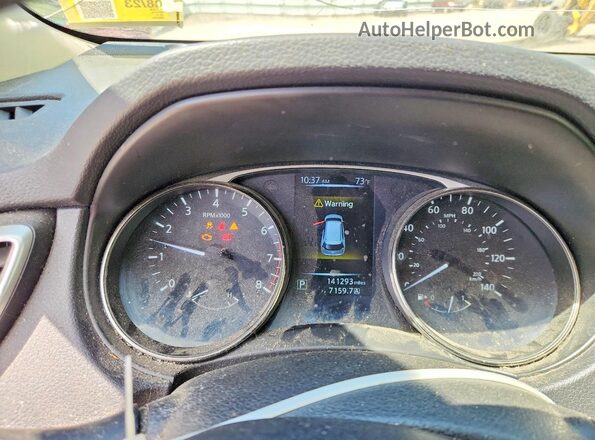 KNMAT2MV8GP600134 2016 NISSAN ROGUE Silver Вид щитка приладів