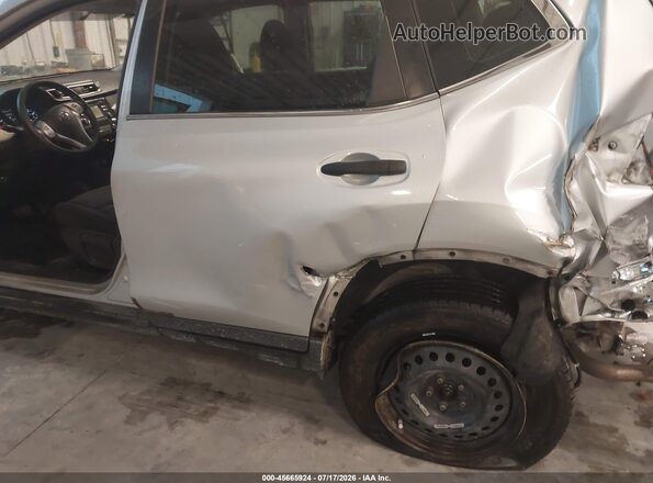KNMAT2MV8GP625373 2016 NISSAN ROGUE Silver Vista frontal