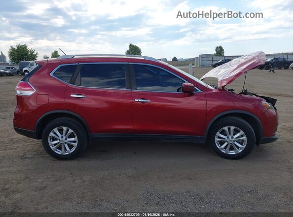 KNMAT2MV8GP716949 2016 NISSAN ROGUE Red Սալոնի հետևի տեսք