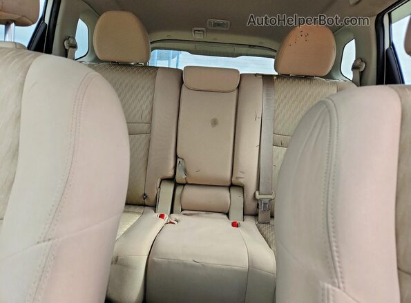 KNMAT2MV8HP528935 2017 NISSAN ROGUE Белый Вид задних сидений