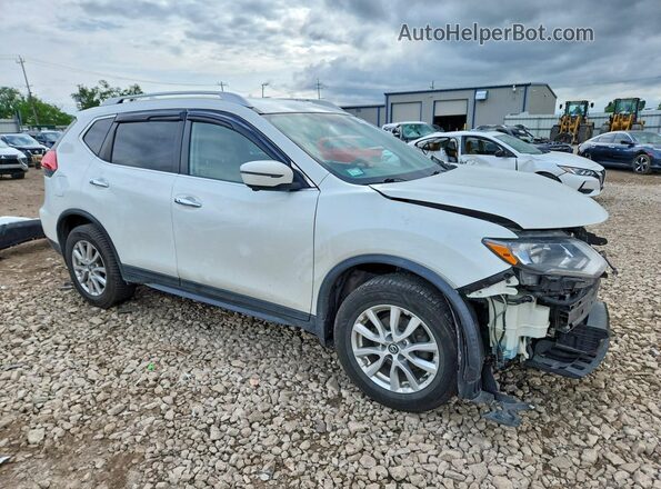 KNMAT2MV8HP528935 2017 NISSAN ROGUE Белый Передняя правая четверть