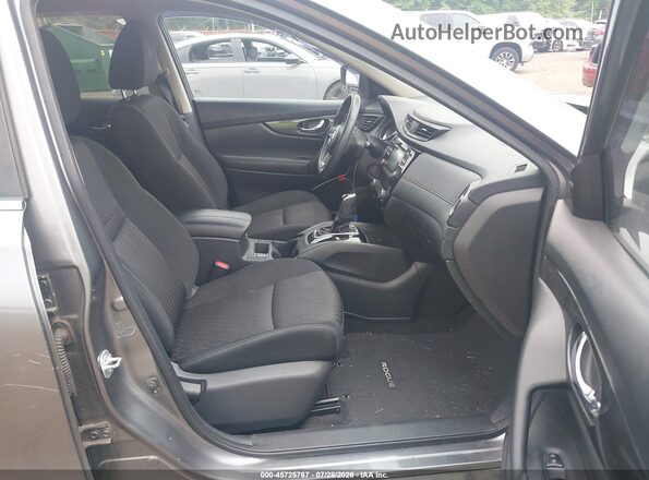 KNMAT2MV8HP546612 2017 NISSAN ROGUE Gray წინა სალონის ხედი