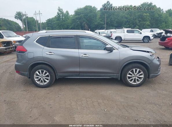 KNMAT2MV8HP546612 2017 NISSAN ROGUE Gray უკანა სალონის ხედი
